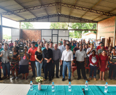Governo do Estado entrega 94 títulos de domínio e matrículas em Ivaí, nos Campos Gerais