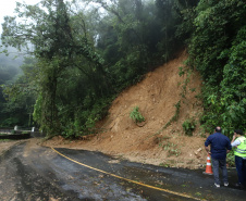 Estrada da Graciosa permanece bloqueada; DER monitora área afetada pelas chuvas 