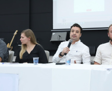 Segundo dia de audiência pública da Ponte de Guaratuba tem ampla participação popular
