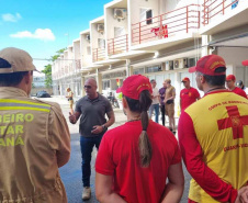 GUARATUBA - Secretário de Segurança acompanha ações do Verão Maior Paraná em Guaratuba e na Ilha do Mel -   O secretário e sua comitiva estiveram nas sedes do Corpo de Bombeiros Militar, da Polícia Militar, da Polícia Civil e da Polícia Penal, em Guaratuba - 