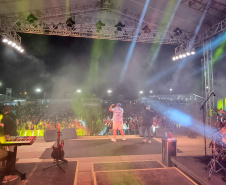 Shows no Litoral: sertanejo e forró embalam fim de semana em Matinhos e Pontal do Paraná