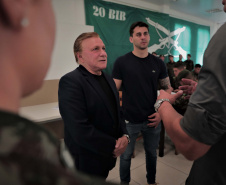 2º dia do "Mutirão Força de Trabalho Militar" oferece vagas em empresas da Região Norte de Curitiba
