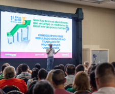 Professor Roni Miranda, secretário da Educação, palestrou na abertura do evento e também participou de oficinas