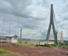 Ponte - Solda da via de rolamento da Plataforma de Inspeção e Manutenção da Ponte