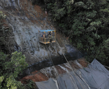 Análise indica reforços na contenção do km 41 da BR-277; obra termina dia 15 