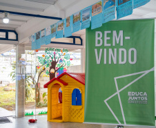 Educação entrega material complementar de alfabetização para redes municipais de ensino