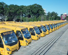 ENTREGA ÔNIBIS ESCOLARES