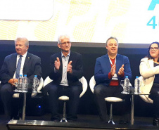 O vice-governador Darci Piana e o secretário da Agricultura, Norberto Ortigara, participaram da abertura da ExpoApras 2023