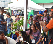 Copel orienta crianças e adolescentes na Expoingá sobre uso consciente da energia