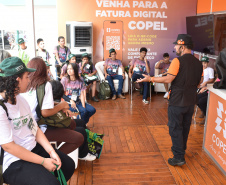Copel orienta crianças e adolescentes na Expoingá sobre uso consciente da energia