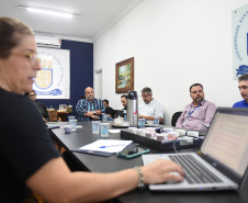 UENP cria Comitê Gestor Regional da AGEUNI 