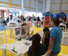 Paraná em Ação e Justiça no Bairro realizaram 2193 atendimentos em Paranaguá