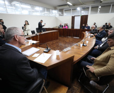 Secretaria de Agricultura discute conectividade no campo com deputados estaduais