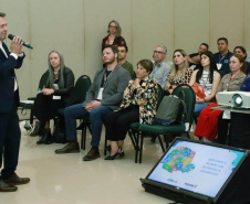 Assinatura do Protocolo de Intenções entre a Secretaria de Estado do Turismo e as IGR, e o compromisso do governo do Paraná com o desenvolvimento do turismo marcou o primeiro dia de evento.