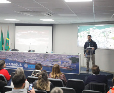 Delegação de empresários conhece e estreita relações com o Porto de Paranaguá