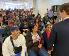 Mais de 500 pessoas participaram de Mutirão de Empregos para Migrantes em Curitiba