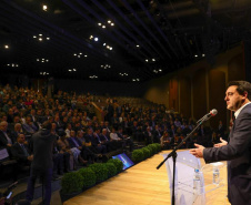 Governador com o vice presidente na FIEP