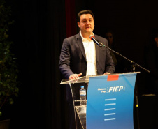 Governador com o vice presidente na FIEP
