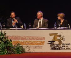 Curitiba, 23 de julho de 2023 - Abertura da 75ª Reunião Anual da SBPC - Sociedade Brasileira para o Progresso da Ciência, que aconteceu no Teatro Guaira, e contou com a presença da ministra de  Ciência, Tecnologia e Inovação, Luciana Santos.