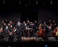 “Guaíra para todos” completa o ciclo de 12 concertos da Orquestra Sinfônica levando arte e alegria para além do teatro
