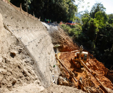 Obras na Graciosa avançam; primeiros trechos podem ficar prontos este mês