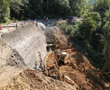 Obras na Graciosa avançam; primeiros trechos podem ficar prontos este mês