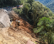 Obras na Graciosa avançam; primeiros trechos podem ficar prontos este mês