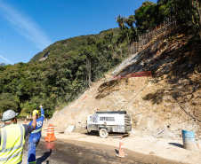 Obras na Graciosa avançam; primeiros trechos podem ficar prontos este mês