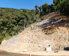 Obras na Graciosa avançam; primeiros trechos podem ficar prontos este mês