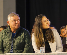 Guaratuba, 28 de agosto de 2023 - A primeira dama, Luciana Saito Massa, participou da abertura do Jogos da Integração da Idoso.