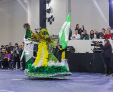 Guaratuba, 28 de agosto de 2023 - A primeira dama, Luciana Saito Massa, participou da abertura do Jogos da Integração da Idoso.