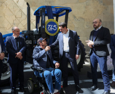 NEW HOLLAND
