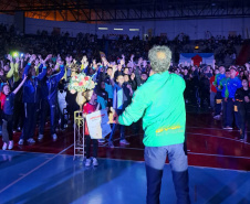 Com ginásio lotado, Apucarana recebe as finais da 69ª edição dos Jogos Escolares do Paraná