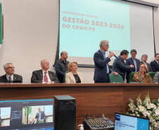 posse do novo presidente do Conselho Regional de Medicina Veterinária, Adolfo Yoshiaki Sasaki, nesta segunda-feira, na Fetaep
