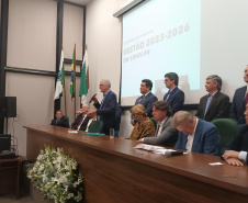 posse do novo presidente do Conselho Regional de Medicina Veterinária, Adolfo Yoshiaki Sasaki, nesta segunda-feira, na Fetaep