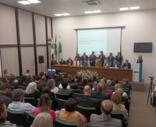 posse do novo presidente do Conselho Regional de Medicina Veterinária, Adolfo Yoshiaki Sasaki, nesta segunda-feira, na Fetaep