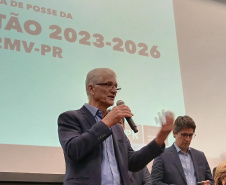posse do novo presidente do Conselho Regional de Medicina Veterinária, Adolfo Yoshiaki Sasaki, nesta segunda-feira, na Fetaep