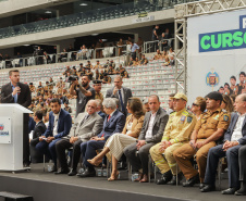 Curitiba, 12 de setembro de 2023 - O governador Carlos Massa Ratinho Jr. participa da formatura de soldados da Polícia Militar do Paraná na Ligga Arena.