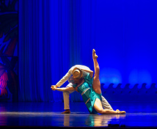 Balé Teatro Guaíra faz apresentações gratuitas do espetáculo Lendas Brasileiras em Cascavel