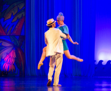 Balé Teatro Guaíra faz apresentações gratuitas do espetáculo Lendas Brasileiras em Cascavel