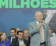 Curitiba, 25 de setembro de 2023 - O governador Carlos Massa Ratinho Jr. realiza encontro com prefeitos e entrega mais de R$ 400 milhões em melhorias às cidades paranaenses.