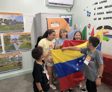 Com ONU-Habitat e Paraná, crianças propõem praças para inclusão de imigrantes em Foz do Iguaçu