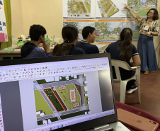 Com ONU-Habitat e Paraná, crianças propõem praças para inclusão de imigrantes em Foz do Iguaçu