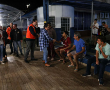 O governador Carlos Massa Ratinho Junior visitou na noite desta quarta-feira (18) a cidade de São Mateus do Sul, uma das mais atingidas pelas chuvas dos últimos dias no Paraná.