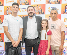 Copel divulga relação de estudantes que vão ganhar bolsa e mentoria por 5 anos