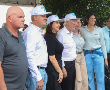 O governador em exercício Darci Piana participou nesta quinta-feira (23) da inauguração do Píer e do sistema Bioflocos da Alpha Fish, que iniciou em 2021 a produção de tilápia em tanques-rede em São Jorge D’Oeste, no Sudoeste do Estado.