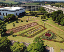 Governo contrata por tempo determinado docentes e técnicos para  universidades