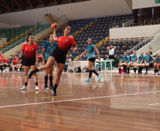 GINÁSIO DO TARUMÃ – Outro destaque do fim de semana do Esporte no Paraná foram as finais da Liga Metropolitana de Handebol, disputadas no Ginásio do Tarumã, um dos principais espaços esportivos pertencente ao Governo do Paraná.