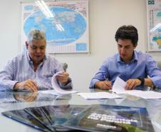 Assinatura do Termo de Cooperação Técnica entre Senar-Pr e Sedest. Foto: Patryck Madeira