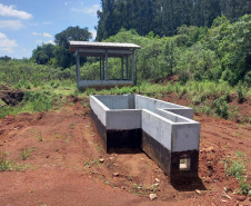 Em obras, a Estação de Tratamento de Esgoto ainda não pode receber o esgoto 